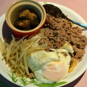 色々アレンジ♪カレーそぼろ(・肉・) 食欲倍増!!